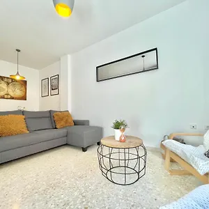 Centrico 2 Con Parking En La Trinidad Apartamento
