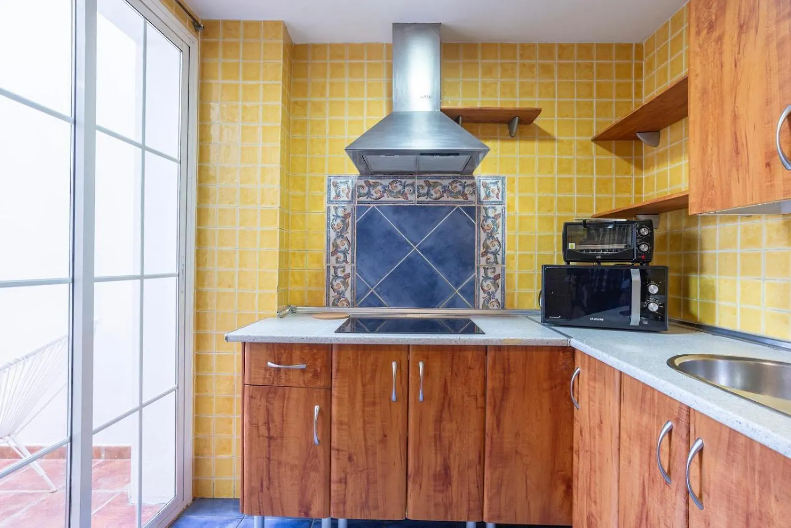 New Gr0-Flat With Private Backyard In Malaga Center Apartment
